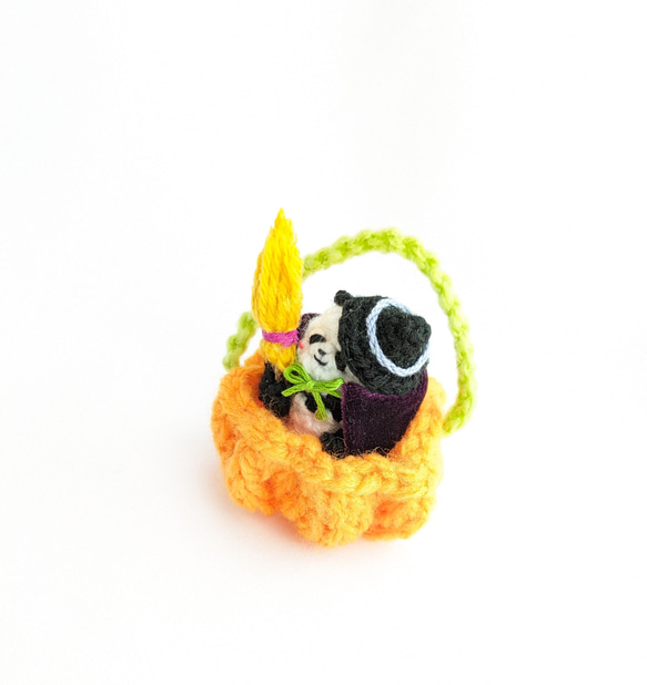 【受注制作】ハロウィン☆パンダさんとかぼちゃの小かご 4枚目の画像