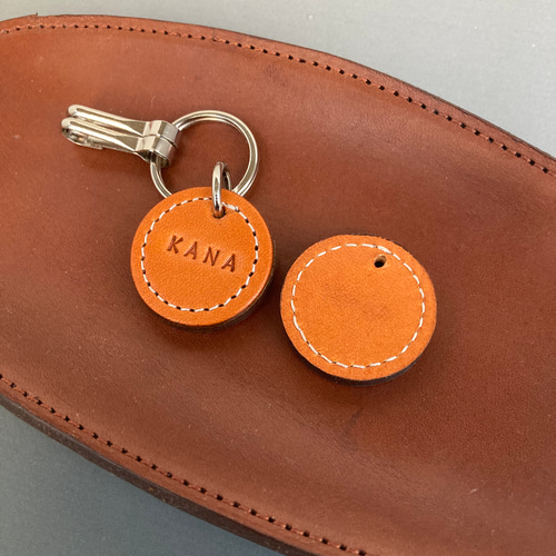 名入れ無料】小さな丸型キーホルダー【直径3cm】栃木レザーヌメ革