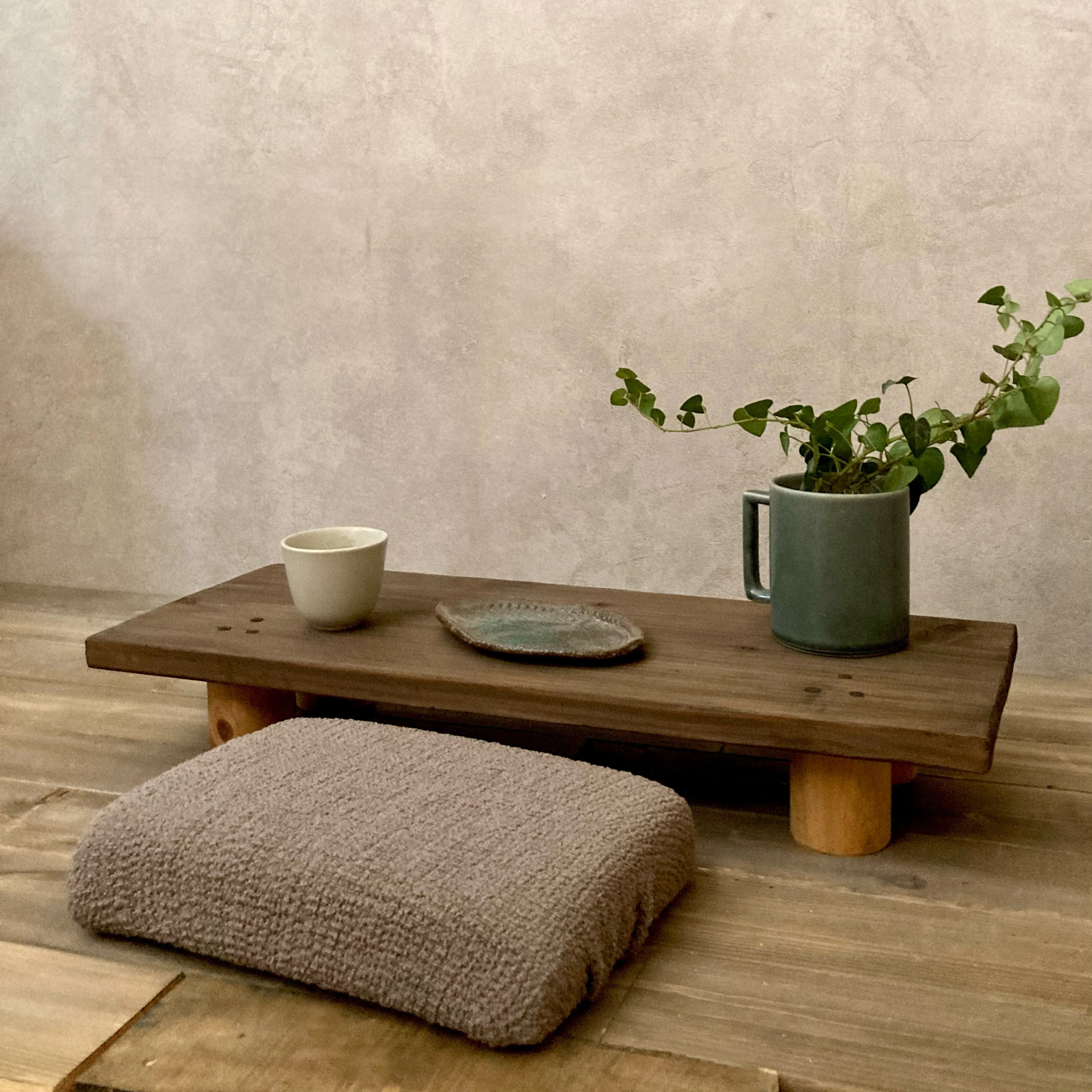 【クッション座椅子と禅茶テーブルセット】洋室にも馴染む　座浦　洗濯可　木製 ダークブラウン　グレー