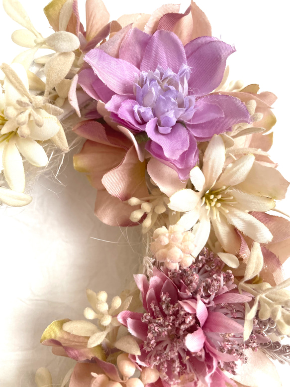 ハートリース　ピンクベージュ　アーティフィシャルフラワー　造花　ギフト　インテリア　ウェルカムリース 4枚目の画像