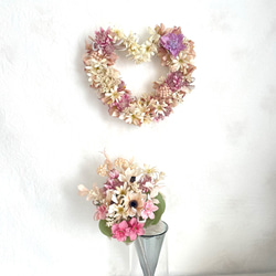 ハートリース　ピンクベージュ　アーティフィシャルフラワー　造花　ギフト　インテリア　ウェルカムリース 7枚目の画像