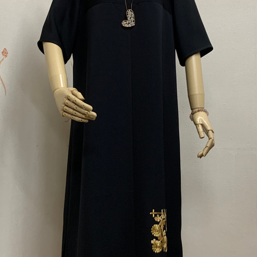 NO:（21）（プロ仕立て)着物リメイク&スリト入りAライン  