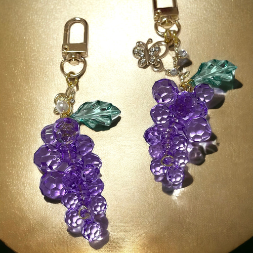 残り１【新品】BOTTEGA VENETA バッグチャーム ぶどう キーホルダー 楽天市場】BOTTEGA VENETA ボッテガヴェネタ キーホルダー イントレ