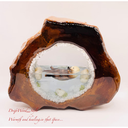 ※アウトレット品 一つ限りの流木アート 海に浮かぶラッコ ジオラマ 流木 フィギュア 置物 レジン 海の生き物 N1 3枚目の画像