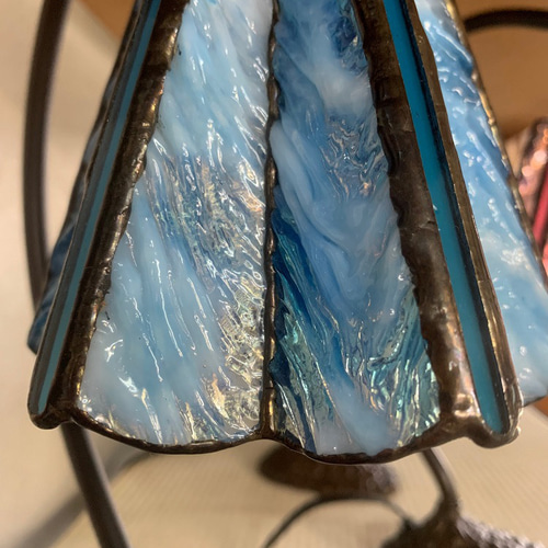 グースネックのランプ・水色 ステンドグラス、スカイブルー