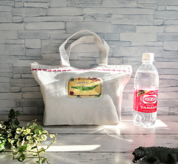 ミニトートバッグ ワニのワッペン ハンドバッグ 刺繍のライン Sサイズ