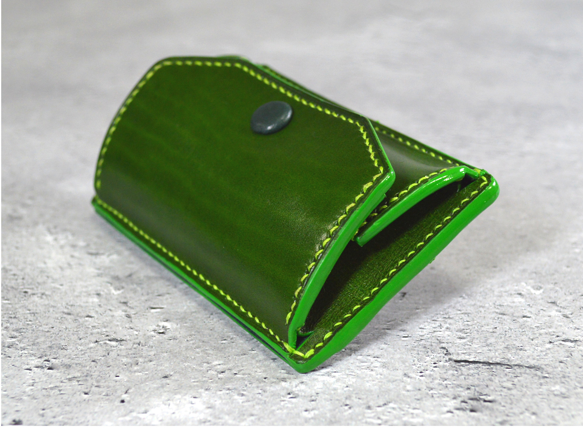 名刺サイズのミニ財布 グリーン 高級本革ルガト使用 コンパクト ミニマリスト
