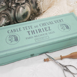 フランスアンティークTHIRIEZ糸巻用ボックス（ボックスのみ） 1枚目の画像