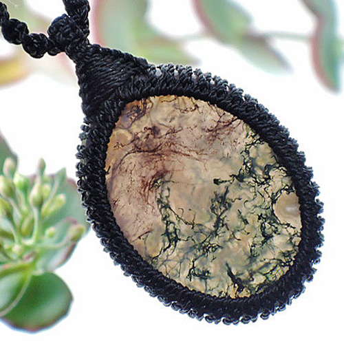 【限定品】 ☆珍品☆赤苔と緑苔の混合石☆苔瑪瑙☆モスアゲート☆天然石 カラーストーン