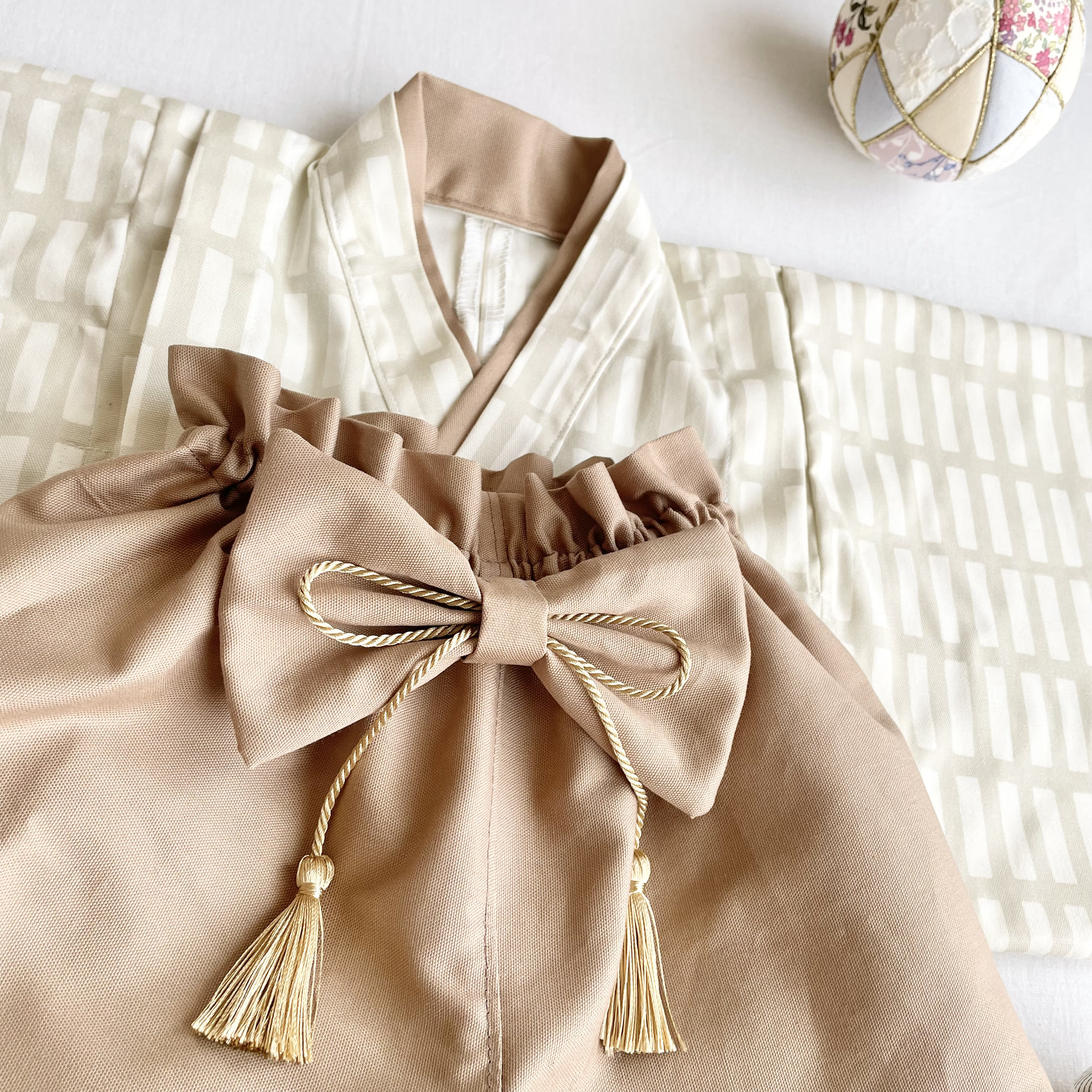 【お宮参り・初節句に】洗えるベビー袴｜男の子／シンプル×アイボリー　百日祝い　こどもの日　100日祝い　出産祝い　兜