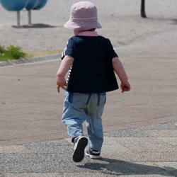 子供服　ベビー服　ネイビー配色カットソー 6枚目の画像