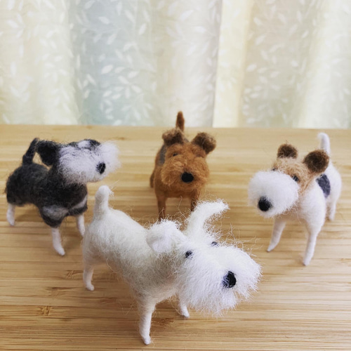 羊毛フェルト犬 ミニチュアシュナウザー 白シュナ ハンドメイド 羊毛フェルト犬 ミニチュアシュナウザー 白シュナ ハンドメイド