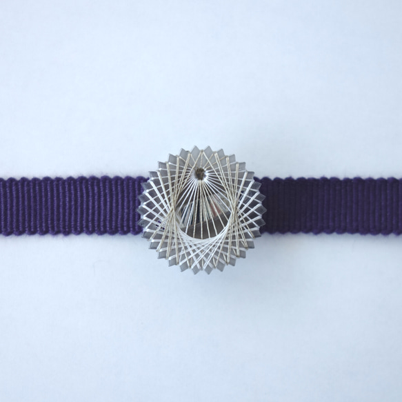 糸まき手鞠の帯留め －冬－ 寒空 1枚目の画像