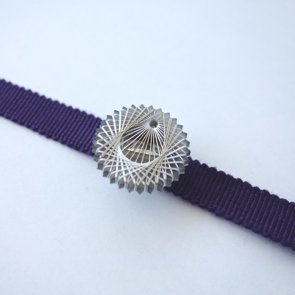 糸まき手鞠の帯留め －冬－ 寒空 2枚目の画像