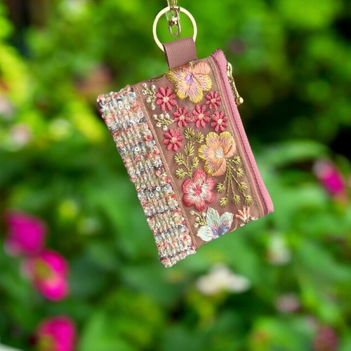インド刺繍×キラキラツイード◇ボタニカルフラワー/人気シリーズ