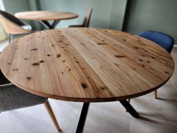 【サイズ変更可能】ダイニングテーブル 丸型テーブル ラウンドテーブル 丸 円テーブル 天然木 おしゃれ ナチュラル 3枚目の画像
