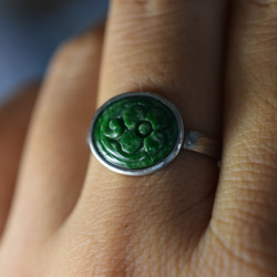 K9-7 手作り 一点物 シルバー 天然ミャンマー産 本翡翠 指輪 フリーサイズ 彫り花 10枚目の画像