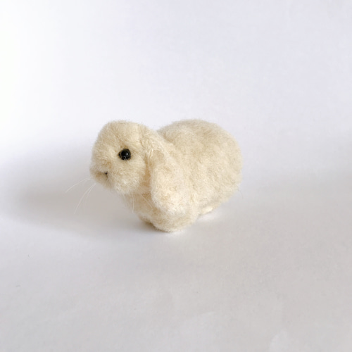 羊毛フェルト　作家様作品　うさぎ　ぬいぐるみ　ロップイヤー うさぎ 羊毛フェルト ロップイヤー ホーランドロップ ミニうさぎ