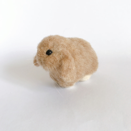 茶色のロップイヤーうさぎ 羊毛フェルトマスコット 羊毛フェルト