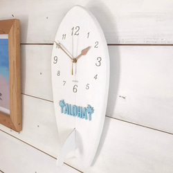 サーフボード型時計 ハワイアン壁掛け時計 フィッシュテールボード スワローテール レトロサーフボードクロック 西海岸　 2枚目の画像