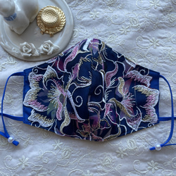 「プリント刺繍レースマスク」ブルー 百合刺繍 夏祭り  浴衣 2枚目の画像