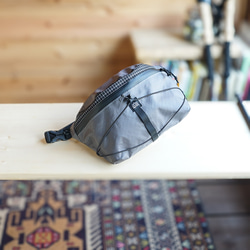 軽くて防水 旅行も日常も山も。グレー ECOPAK｜ハイカーナナメ