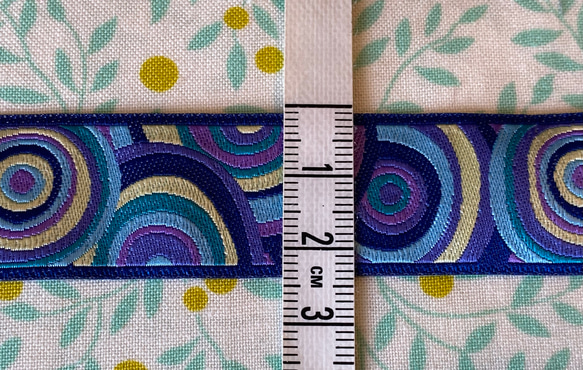 カット済み！在庫2点！『Kaffe Fassett(ケイフ・ファセット)　ブルー』～22㎜×40㎝でカット済み～ 4枚目の画像