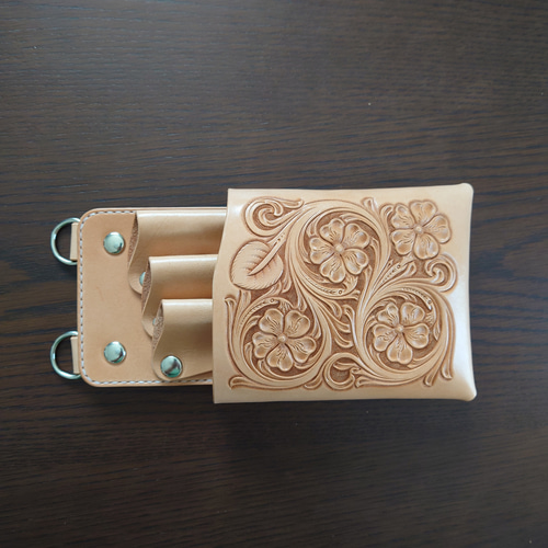 シザーケース　4丁　本革　薔薇のカービング シザーケース 4丁 本革 薔薇のカービング