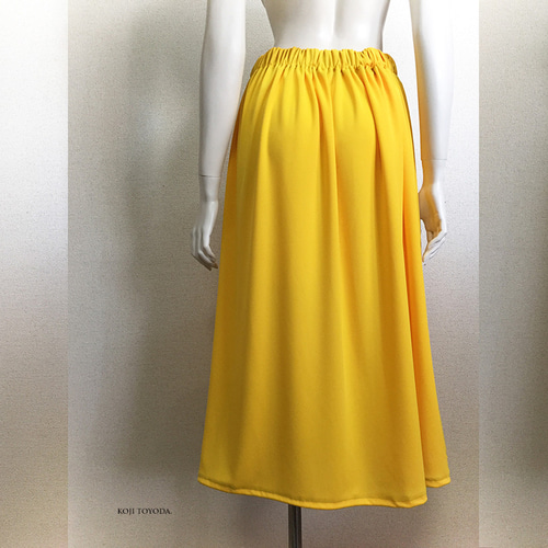 1点もの・デザイン画付き】ボタニカルフラワー柄切り替えゆったり  