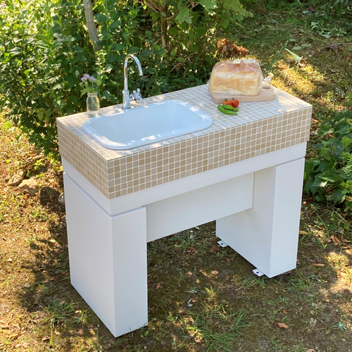 おしゃれなガーデンシンク モザイクタイル 屋外用シンク ガーデン