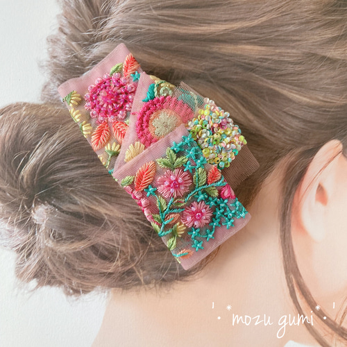 インド刺繍リボンのバレッタ（お花たっぷり+スパンコール