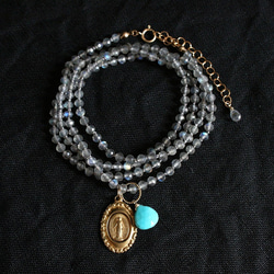 ラブラドライトとチャームネックレス｜Labradorite charm necklace 3枚目の画像