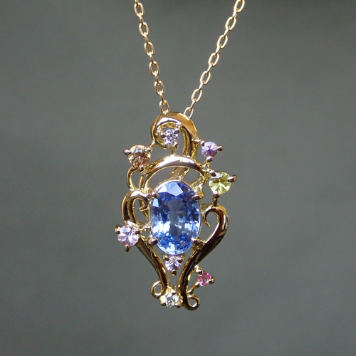 ニケ☆★スリランカ産ブルーサファイア、トルマリン★ペンダントトップオーダー アイスブルーサファイア(宝石名サファイア)スリランカ/マダガスカル産