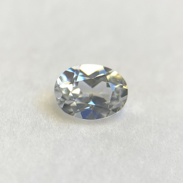 セール価格】フェナカイト ルース 0.31ct マダガスカル産 天然石 京都 