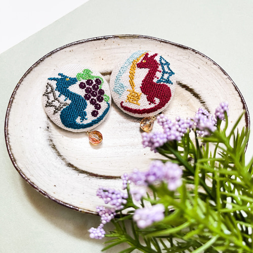 世界のドラゴン刺繍くるみボタンブローチ アイスランド/ドイツ
