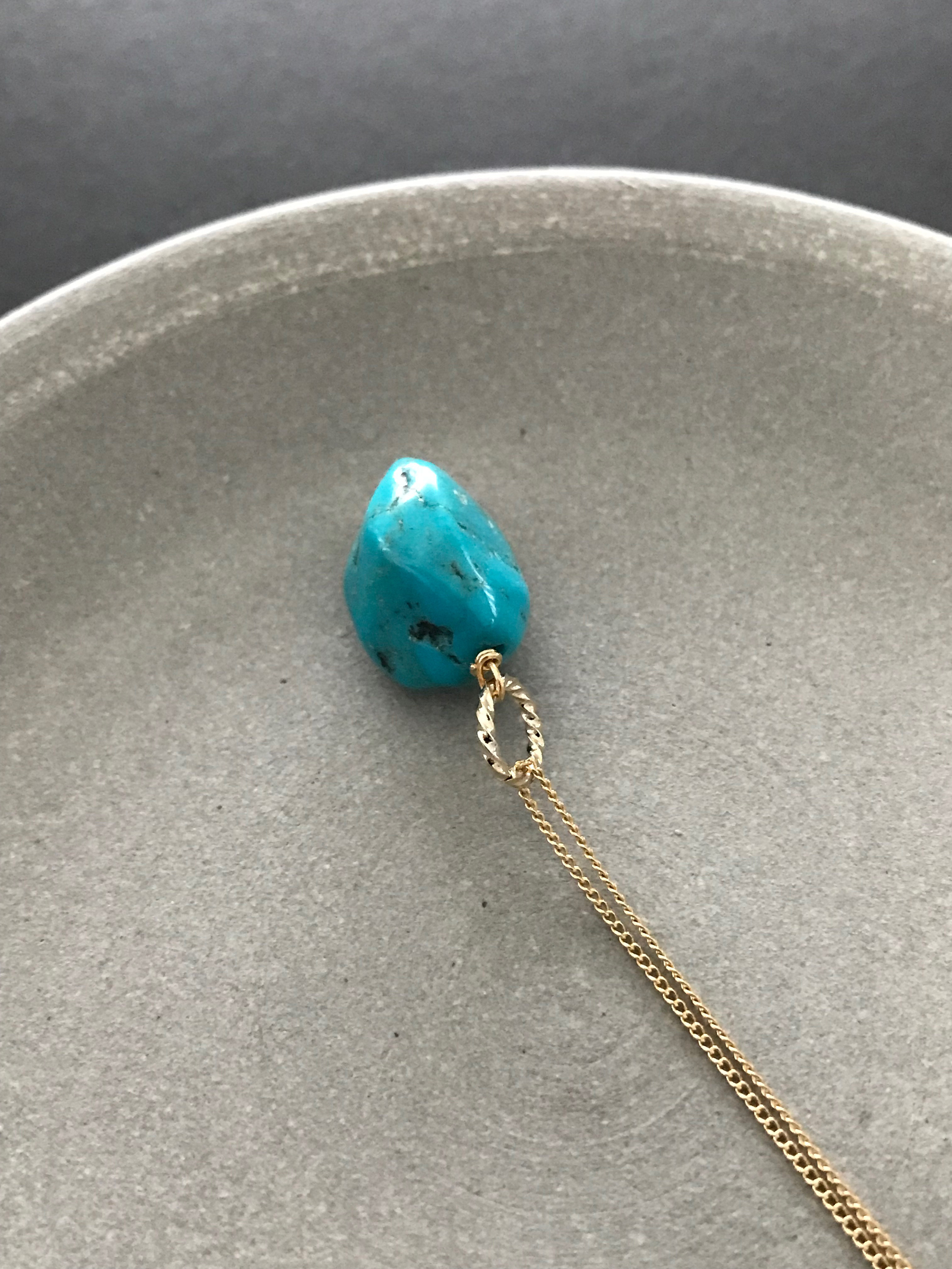 ［再販］大粒の天然ターコイズ♚ペンダントトップ