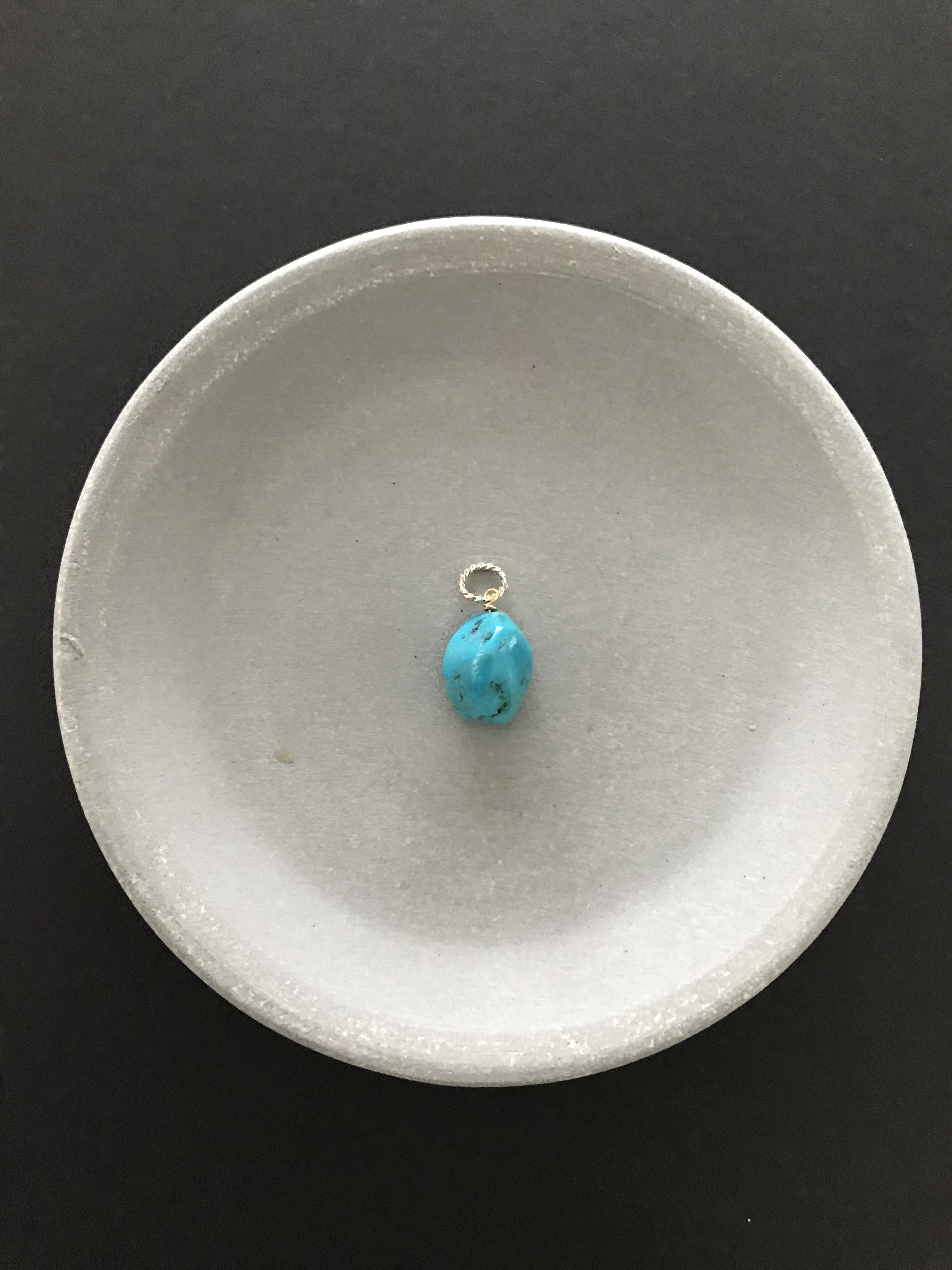 ［再販］大粒の天然ターコイズ♚ペンダントトップ