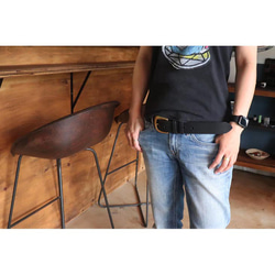 【ブライドルレザー】真鍮バックル 本革ベルト ／ マットブラック 一枚革 11枚目の画像