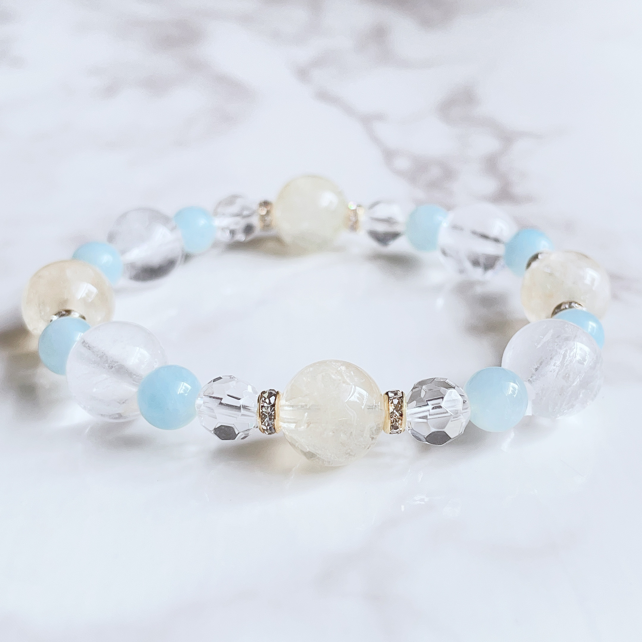 ✦日々のお守りに◎バランスの取れたエネルギーを♪ シトリン・ヒマラヤ水晶 天然石ブレスレット No621