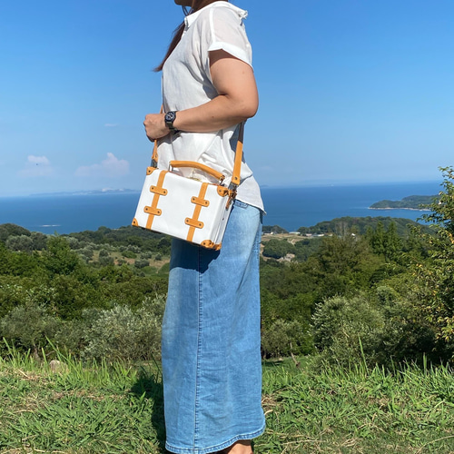 本革ミニトランクショルダー ショルダーバッグ Liora Trunk 通販