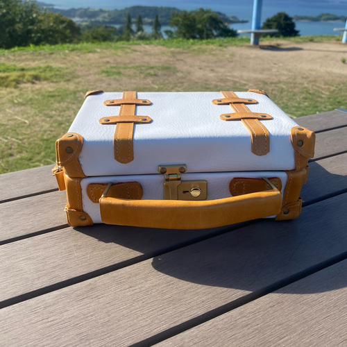 本革ミニトランクショルダー ショルダーバッグ Liora Trunk 通販