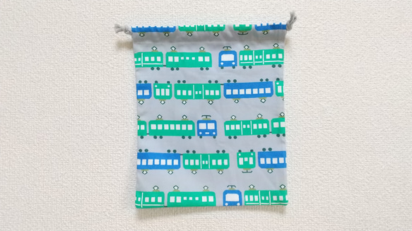 のんびり電車（グレー）1 巾着袋 4枚目の画像