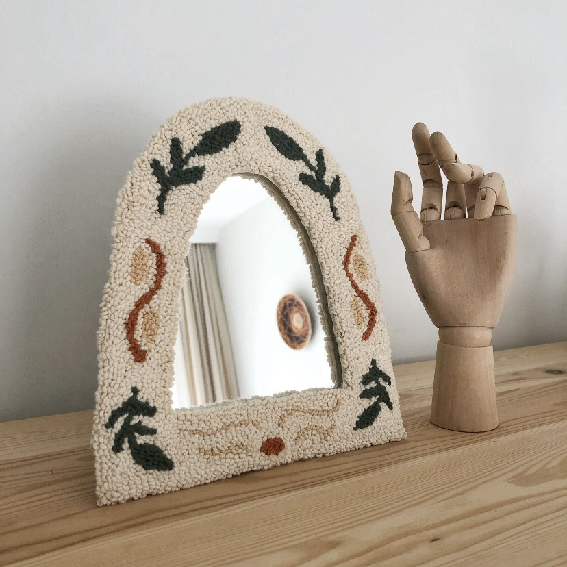 タフティングミラー　もこもこミラー