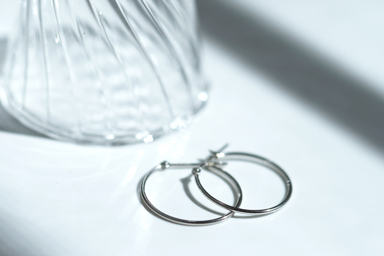 【送料無料】Pt900 1×20mm フープピアス ペア