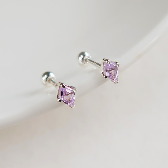 925純銀 菱形 紫水晶 爪鑲 轉珠 鎖珠 耳環 耳夾 免費送禮包裝 第2張的照片