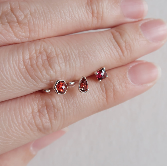 925純銀 石榴石 六邊形 包邊鑲 轉珠 鎖珠 耳環 耳夾 免費送禮包裝 第2張的照片