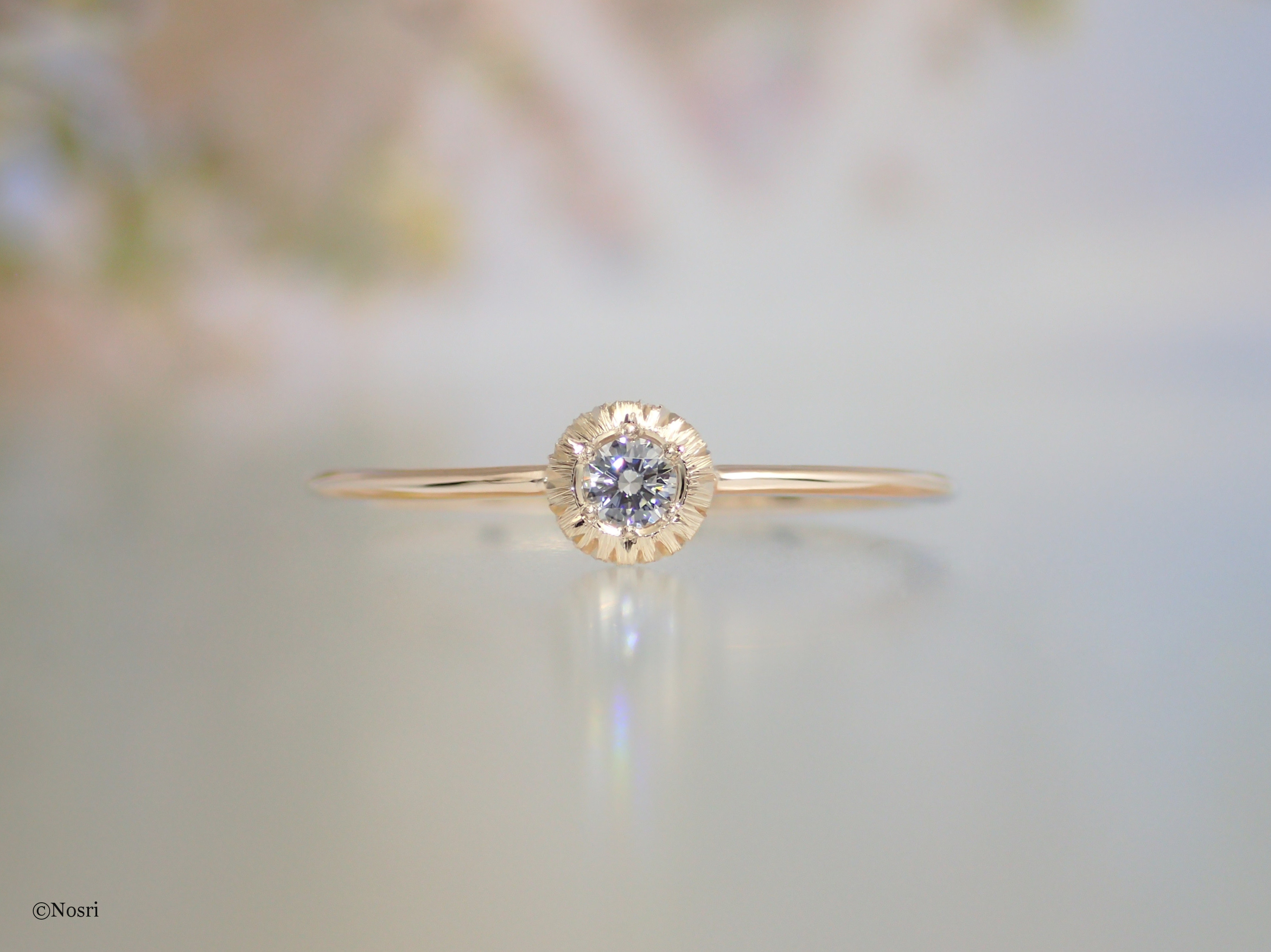 ルーチェ ソロ リング（K10 ダイヤモンド）