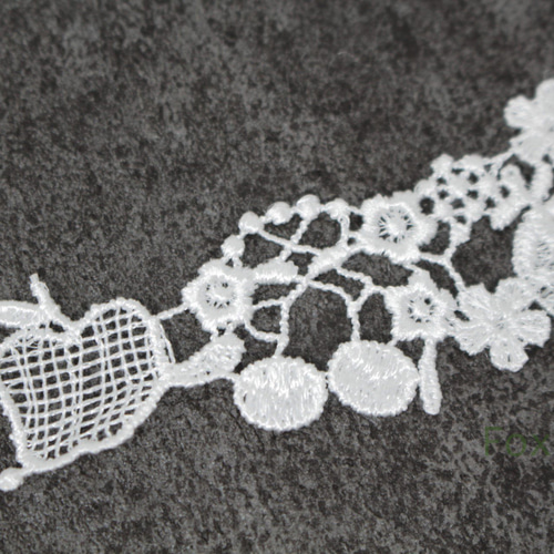 フルーツモチーフの刺繍レース素材 大量 楽天市場】20%オフ スーパーSALE☆レースパーツ【25.フラワー小