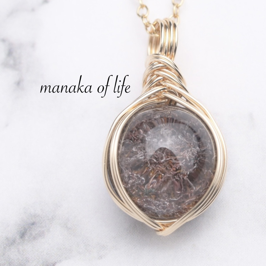 ガーデンクォーツ ペンダントトップ ワイヤーラッピング ネックレス 14kgf 天然石 送料無料でお届けします