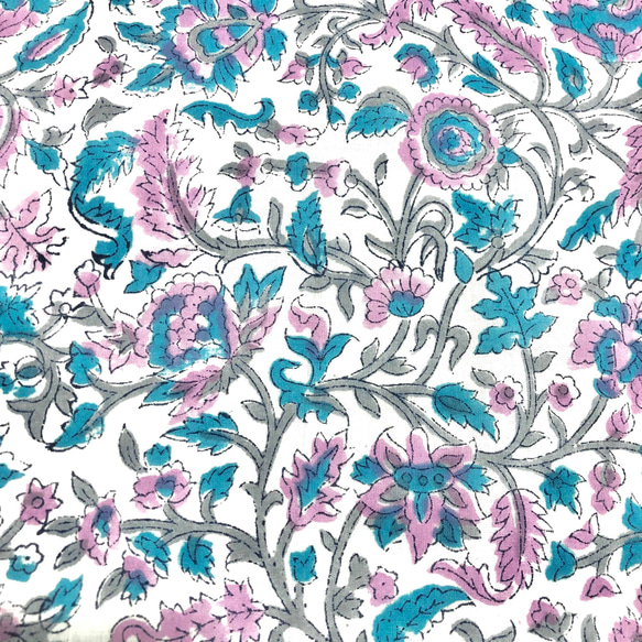 【50cm單位】白紫花孔雀葉印度手工塊印花布料棉質 第2張的照片